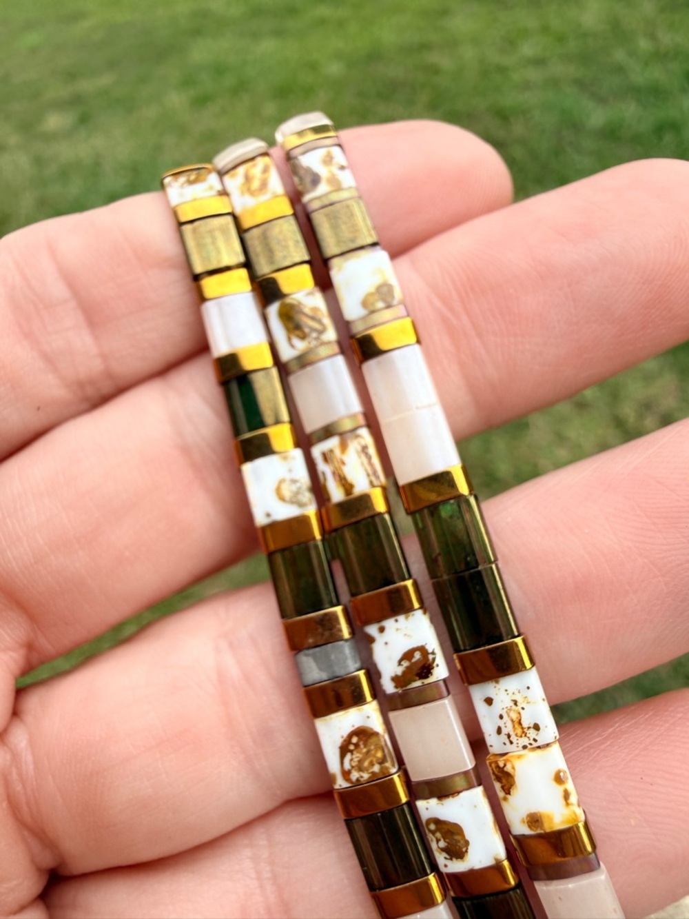Gold & White Mosaic Beaded Stretch Bracelet - Women Jewelry